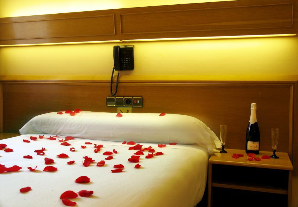 Hostal Los Guerreros トレド 部屋 写真